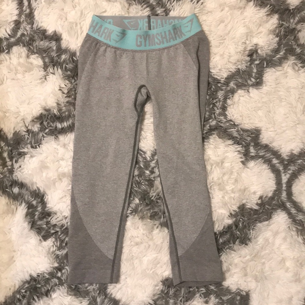 Gym shark stretch Capri pants xs